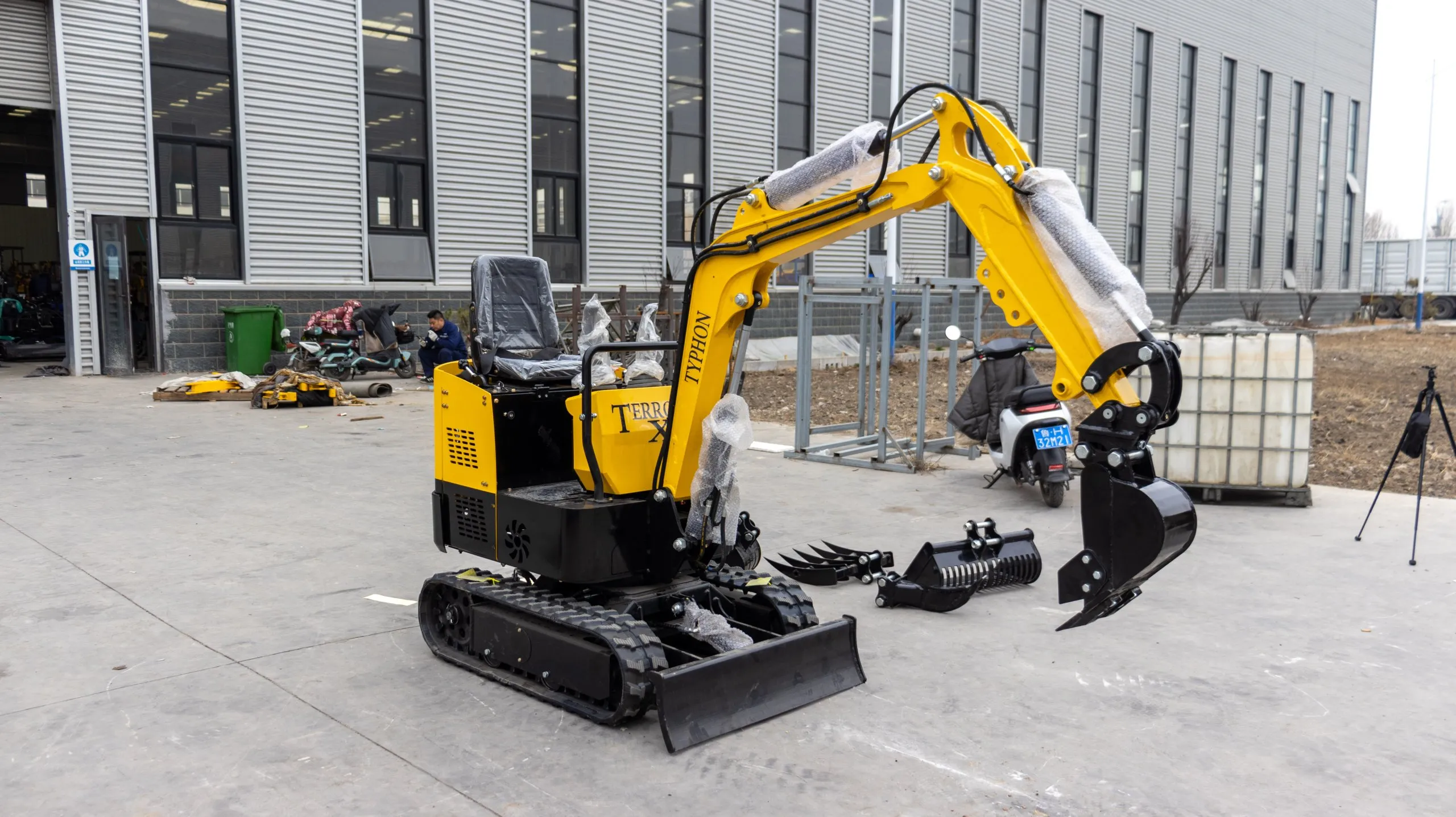 TYPHON 200mm Narrow Bucket Set – image 6