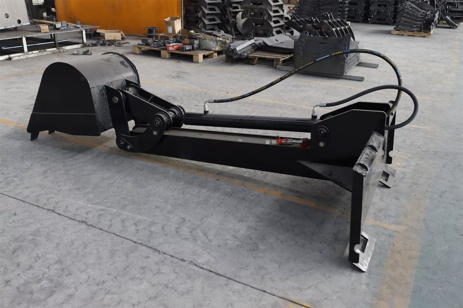 TYPHON STOMP Backhoe Attachment – image 6