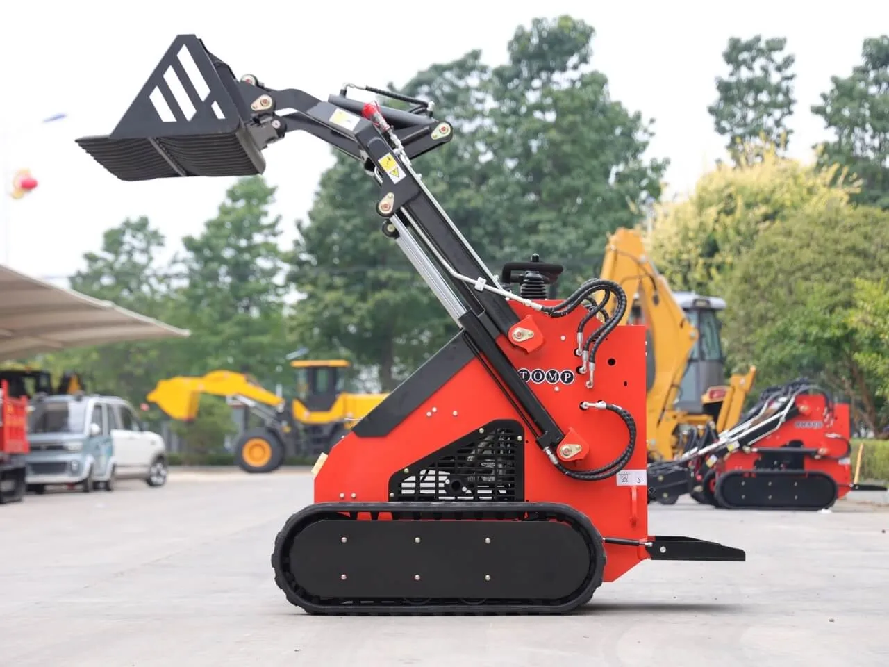 Skid Steer Rock Bucket Attachment – image 8