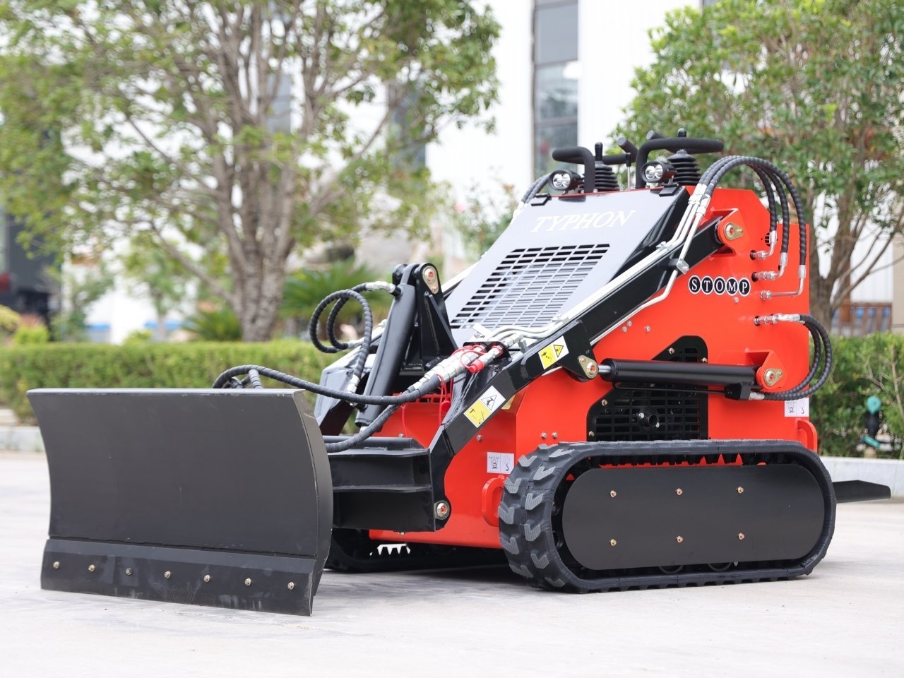Skid Steer Bulldozer Attachment – image 7