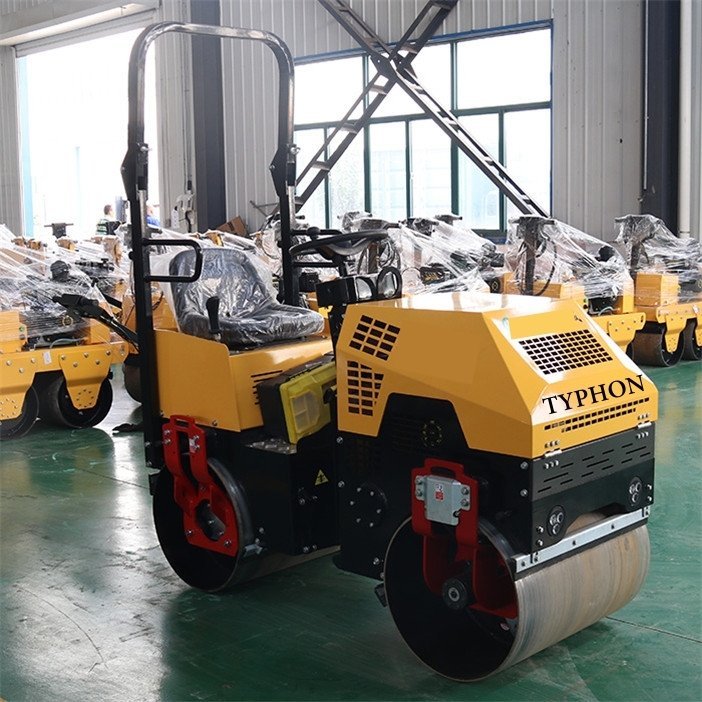 TYPHON FURY 1 Ton Asphalt Roller – image 4