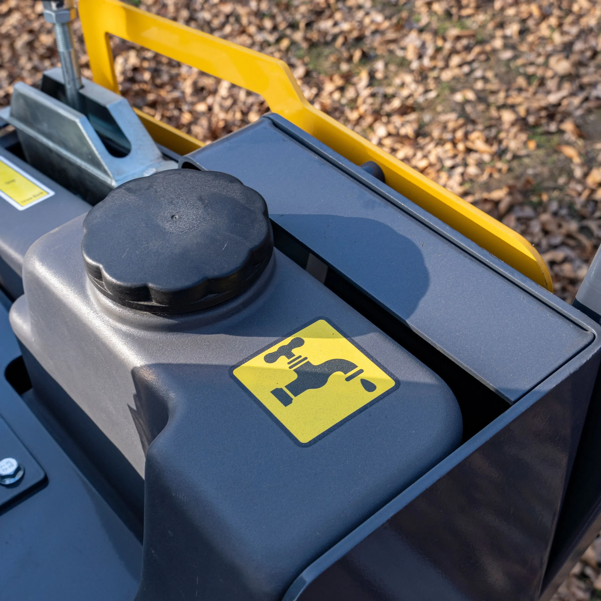 TYPHON FURY 20 2 Ton Road Roller – image 23