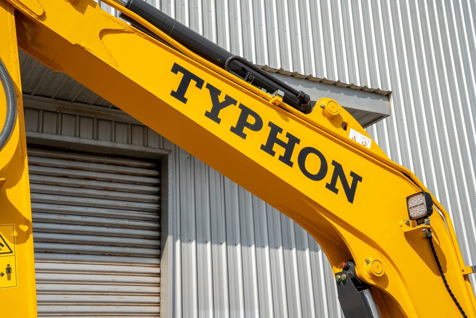 TYPHON NAGA 4 Ton Cabin Excavator – image 18