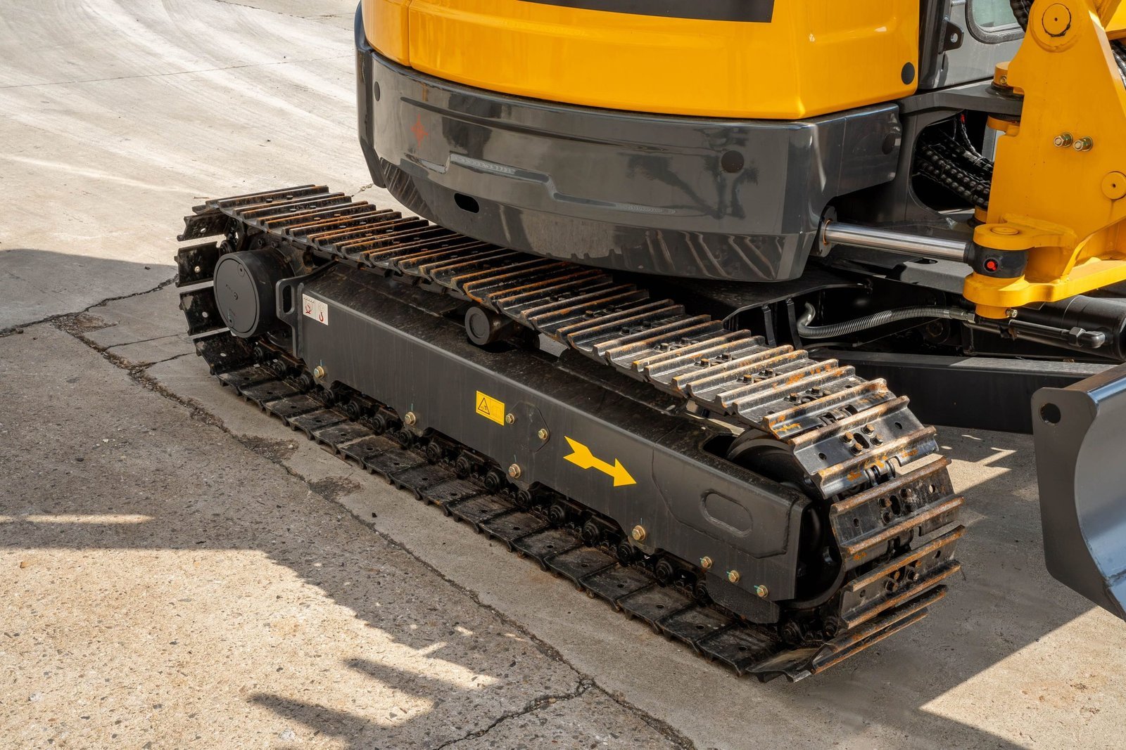 TYPHON NAGA 4 Ton Cabin Excavator – image 22
