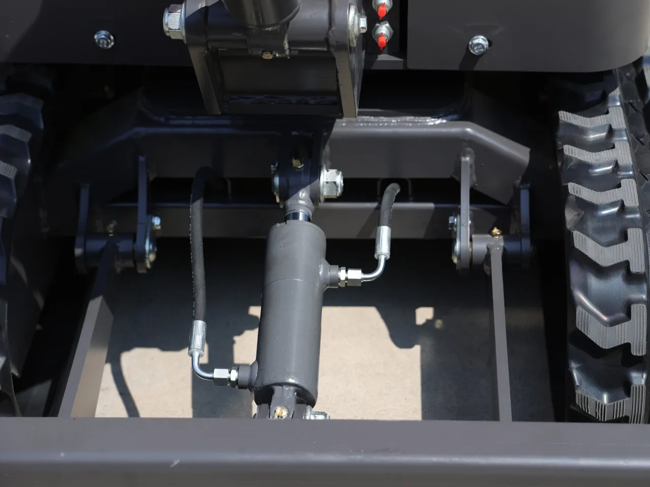 TYPHON TERROR ONE STORM 1 Ton Cab – image 8