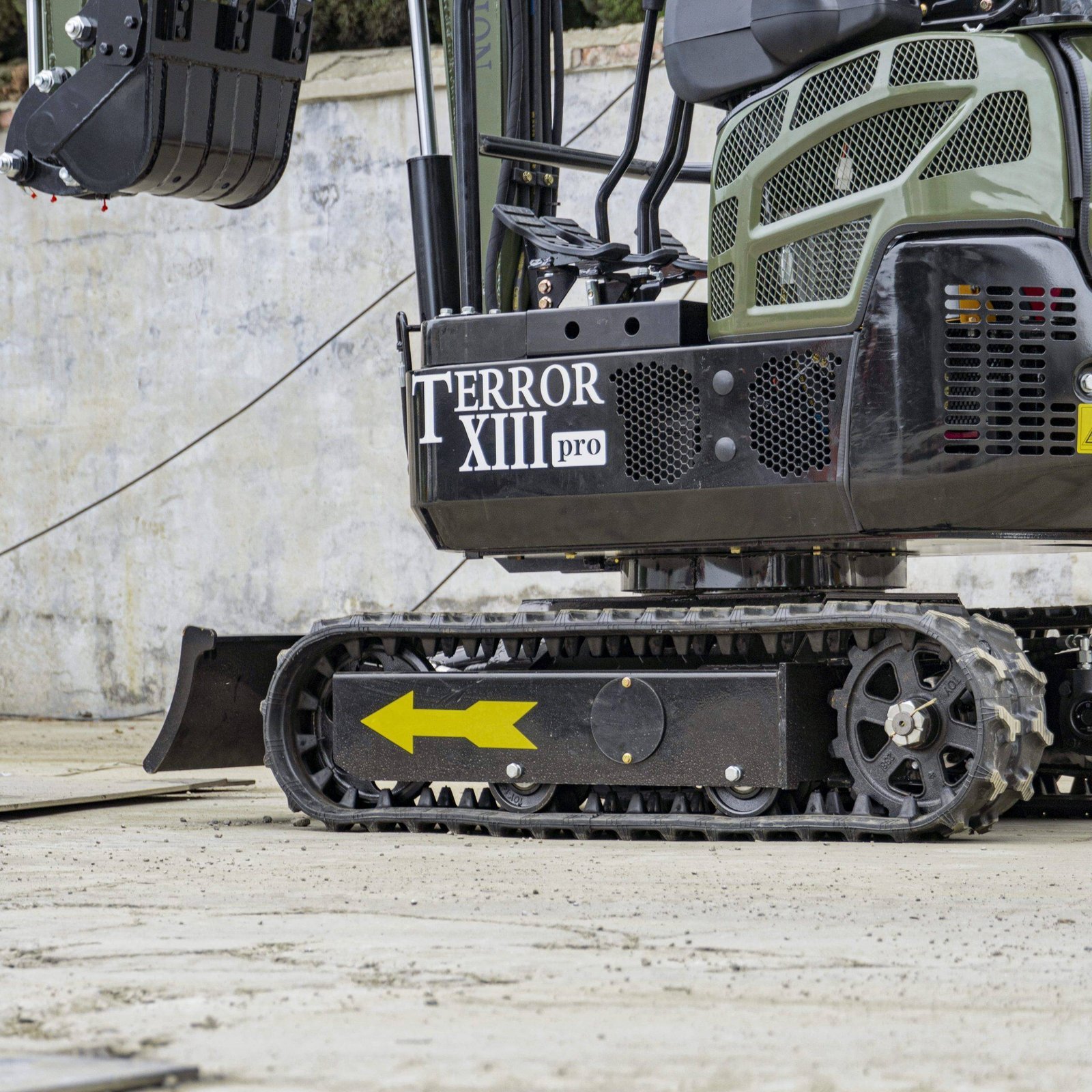 TYPHON TERROR XIII PRO STORM 1.3 Ton – image 23