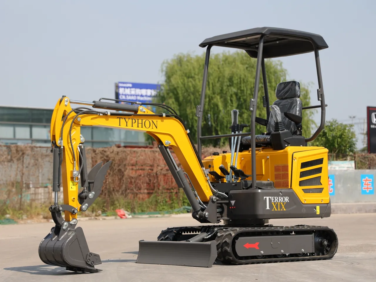 TYPHON TERROR XIX STORM 1.8 Ton – image 4