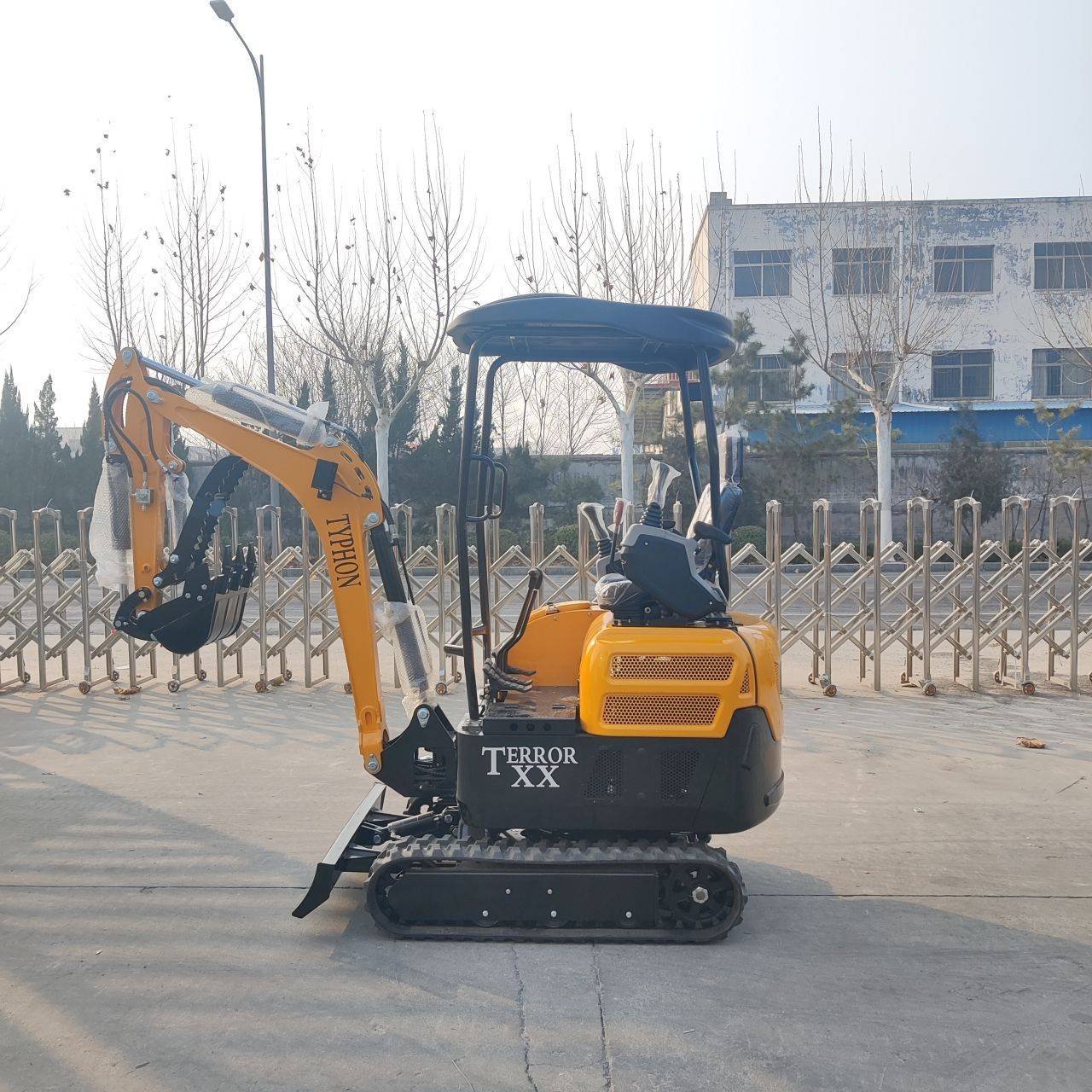 TYPHON TERROR XX 4000 lb Excavator – image 4