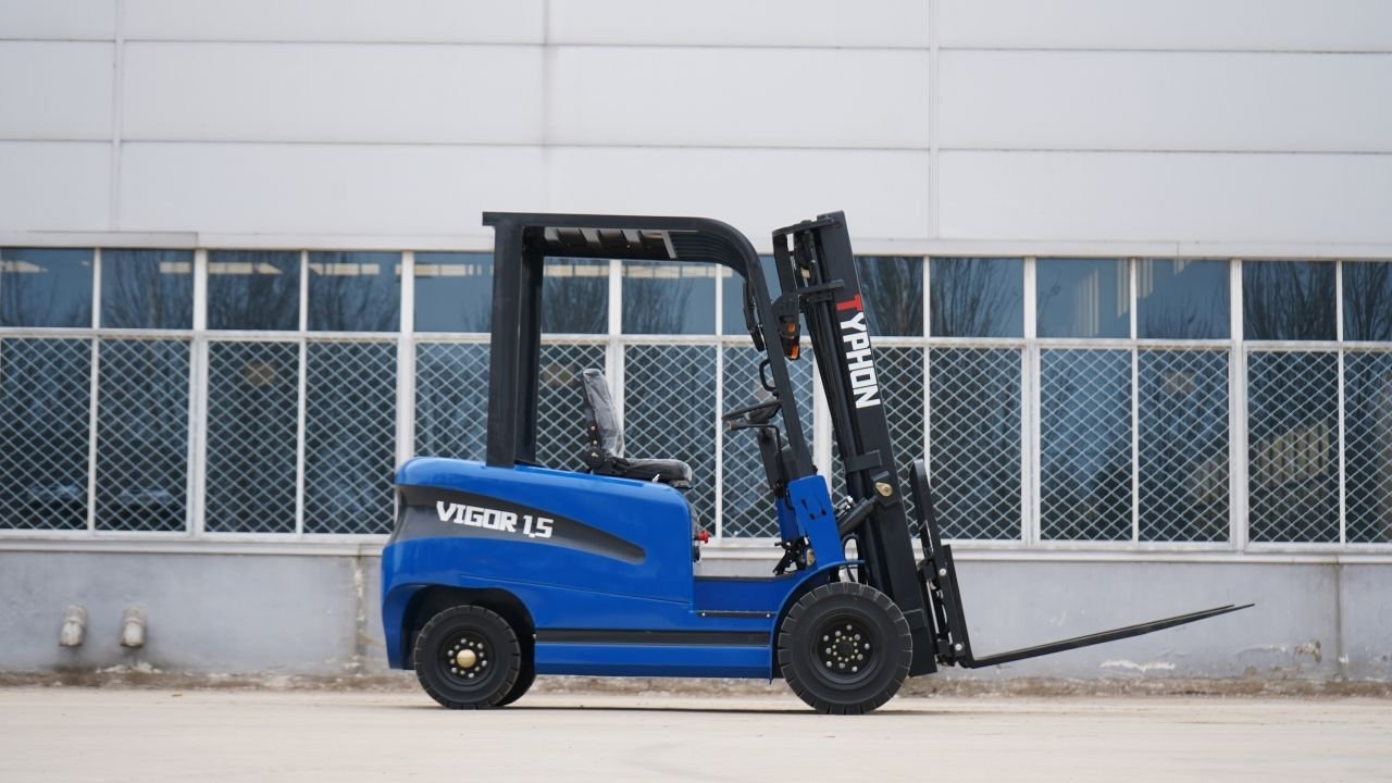 TYPHON VIGOR 1.5 Ton Blue Forklift – image 6