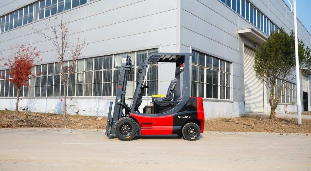 TYPHON VIGOR 2 Ton Electric Forklift – image 7