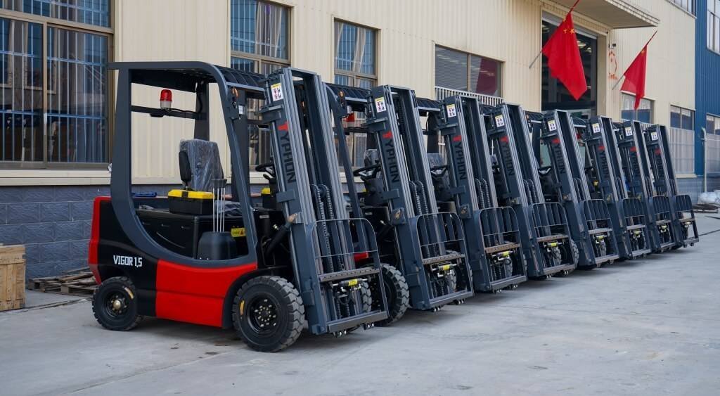 TYPHON VIGOR 2 Ton Electric Forklift – image 3