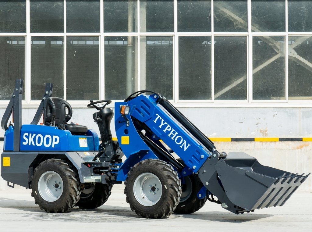 TYPHON Telescopic Wheel Loader 1 Ton – image 17