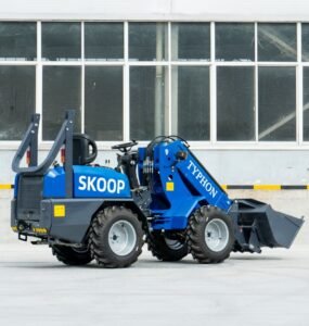TYPHON Telescopic Wheel Loader 1 Ton