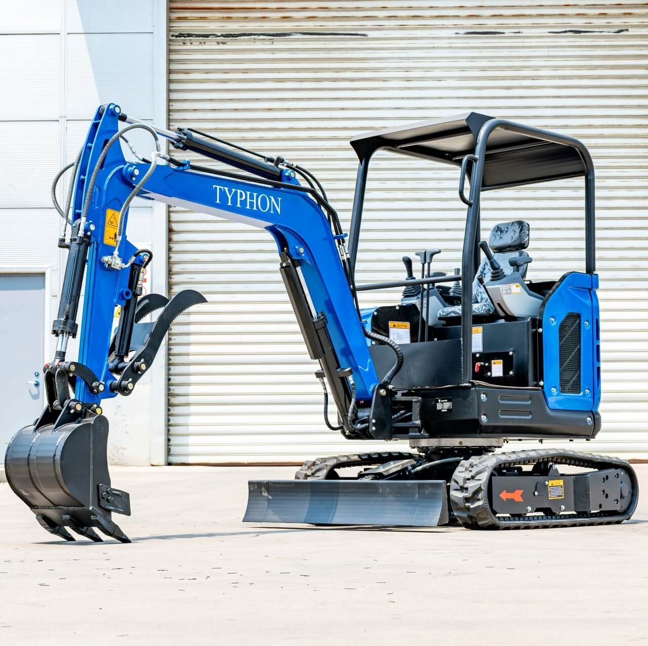 TYPHON TERROR X2 STORM Kubota 2.5 Ton