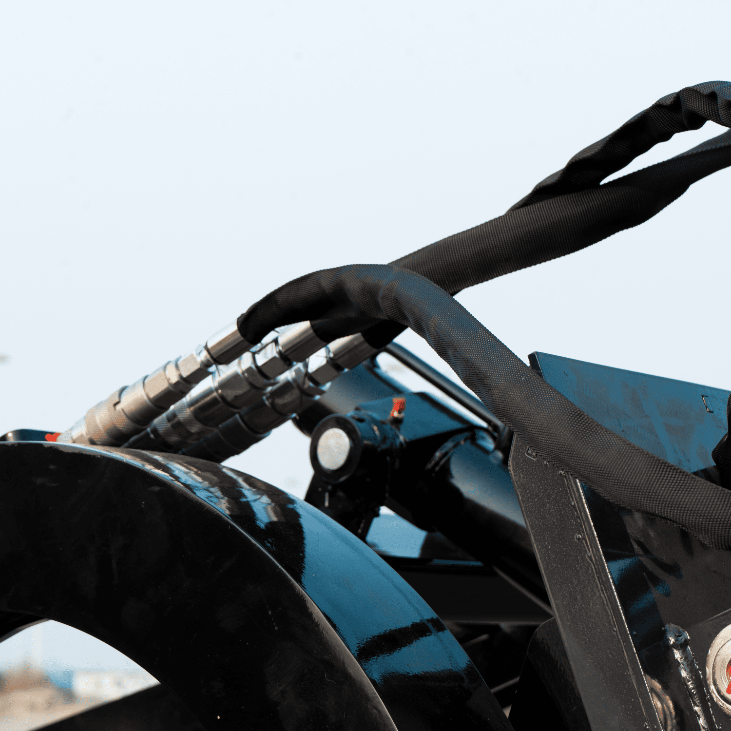 New TYPHON STOMP X1300 & STOMP 509 Mini Skid Steer Forestry Mulcher Attachment – image 4